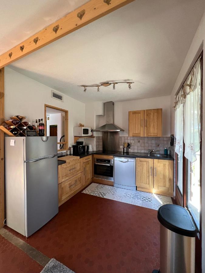 Bel Appartement Proche Du Centre De Шатель Екстер'єр фото