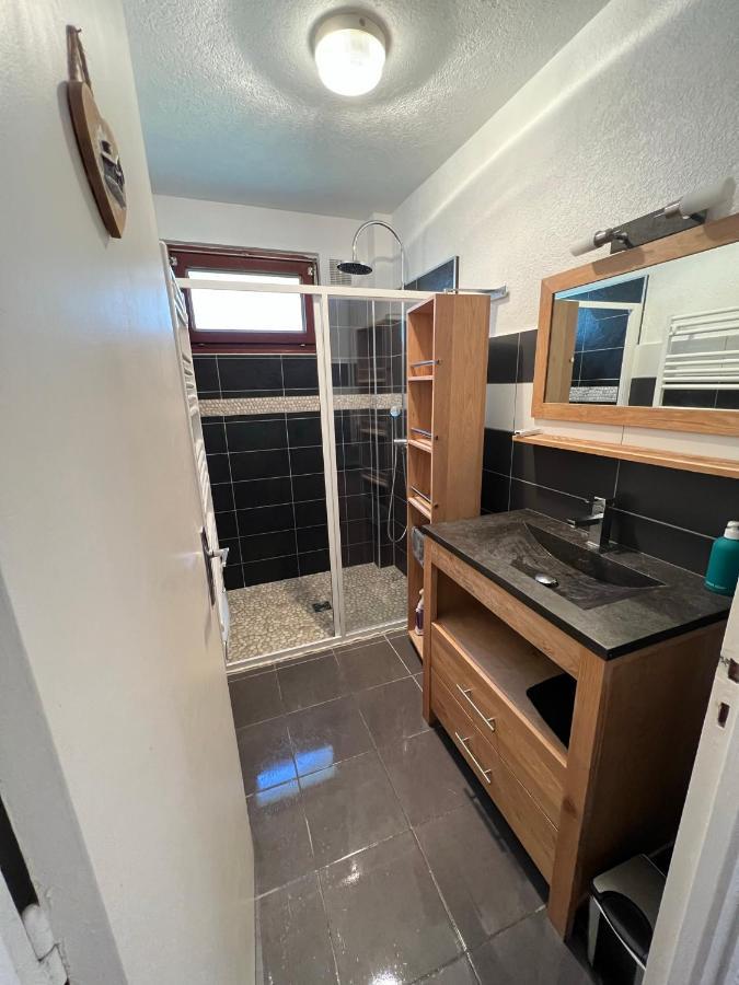 Bel Appartement Proche Du Centre De Шатель Екстер'єр фото